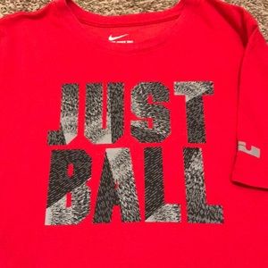 Nike LeBron James Dri-Fit- Boys XL